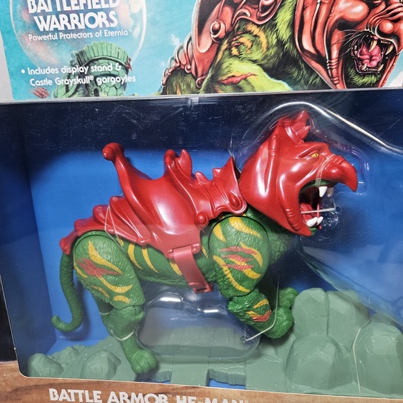 Brand New Masters Of The Universe Battle Armor He Man And Battle Cat Set - Picture 3 of 15